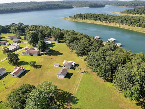 201 Cherokee Trail, Protem, AR 65733