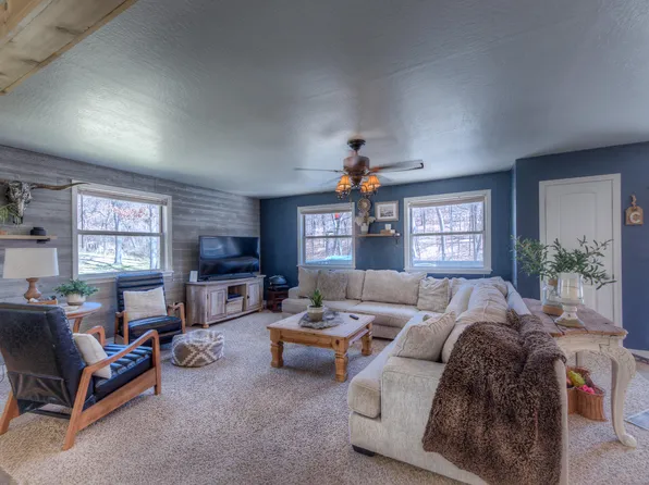 23571 S 624th Rd, Wyandotte, OK 74370