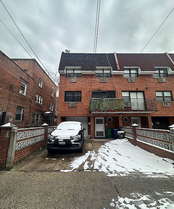 1st image of 3825 147th St