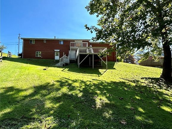 2nd image of 413 Strecker Ln
