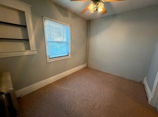 306 W 2nd St #8, Annawan, IL 61234