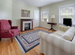 61 Rowsley St APT 1, Bridgeport, CT 06605