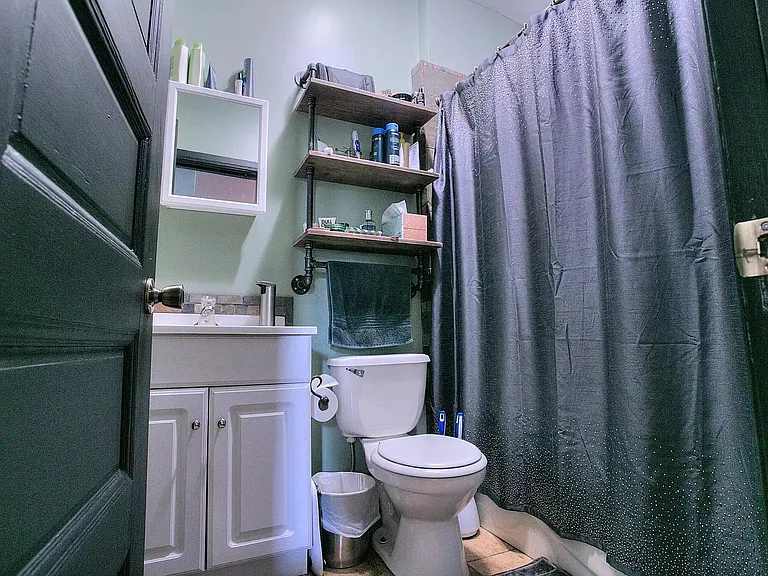 1102 S 30th Ave — Photo 18