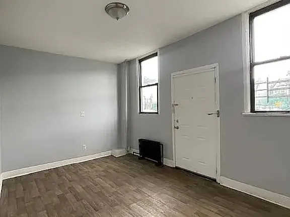 525 New Point #1R — photo 4 of 6