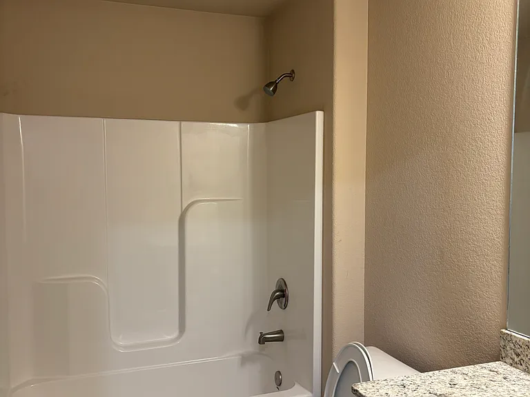 450 Rineel Ave — Photo 6