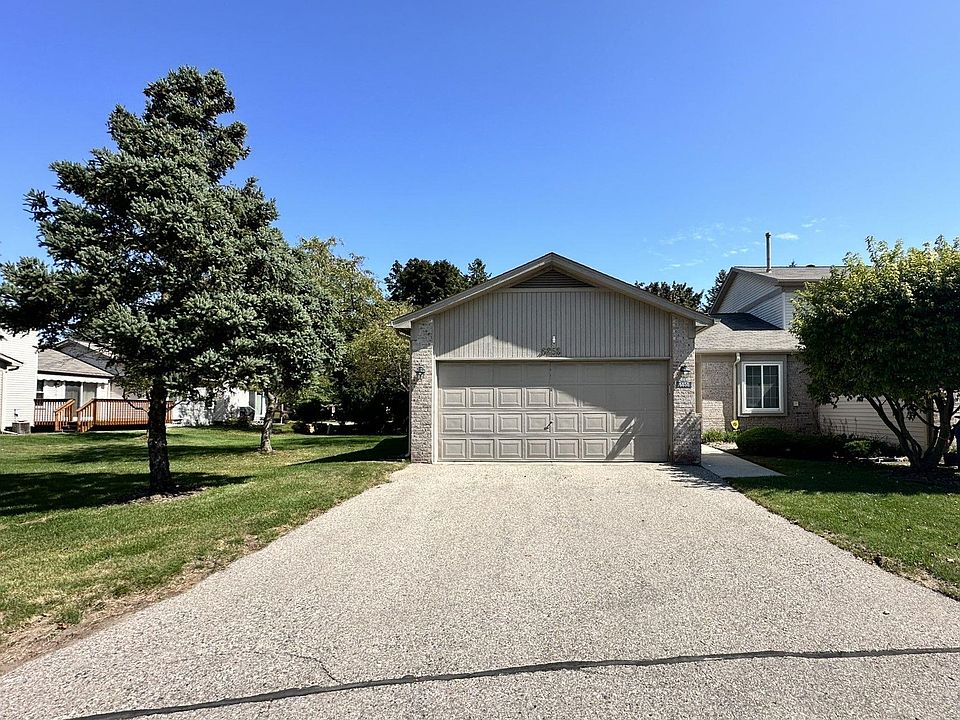 1st image of 6858 Deer Run Ct S