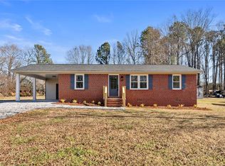112 Camelot Dr, Belton, SC 29627