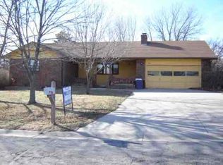 1959 Hazlett St, El Dorado, KS 67042