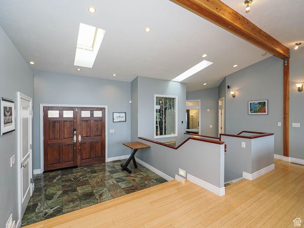 1022 E Northbonneville Dr N, Salt Lake City, UT 84103