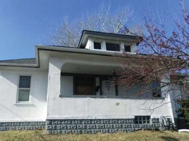 403 Hunter Ave photo 1