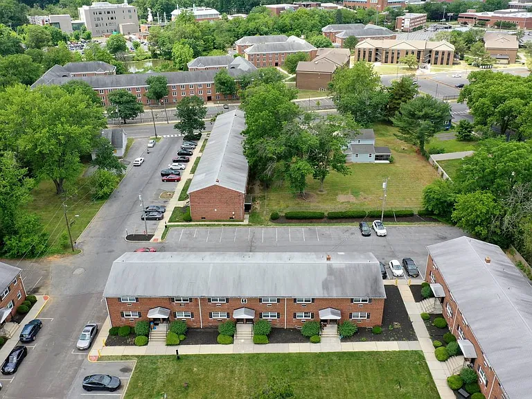 F36 Campus Ter #F36 — Photo 6