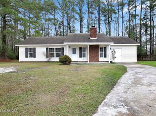 115 Eastview Ct, Jacksonville, NC 28546