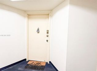 1351 NE Miami Gardens Dr APT 1423E, Miami, FL 33179
