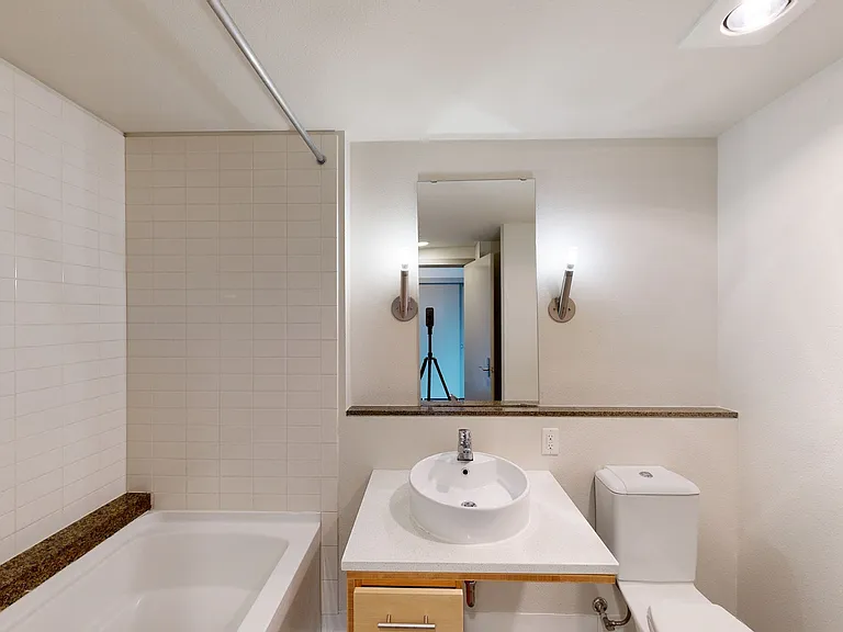 Elements Apartments — Photo 41