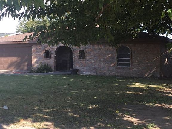 2nd image of 1806 W Avenue E