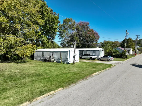 206-208 Washington Ave, Berea, KY 40403