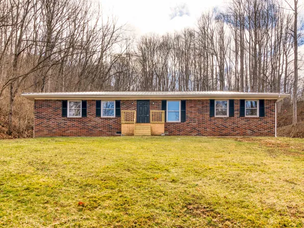 3035 Cove Rd, Wytheville, VA 24382