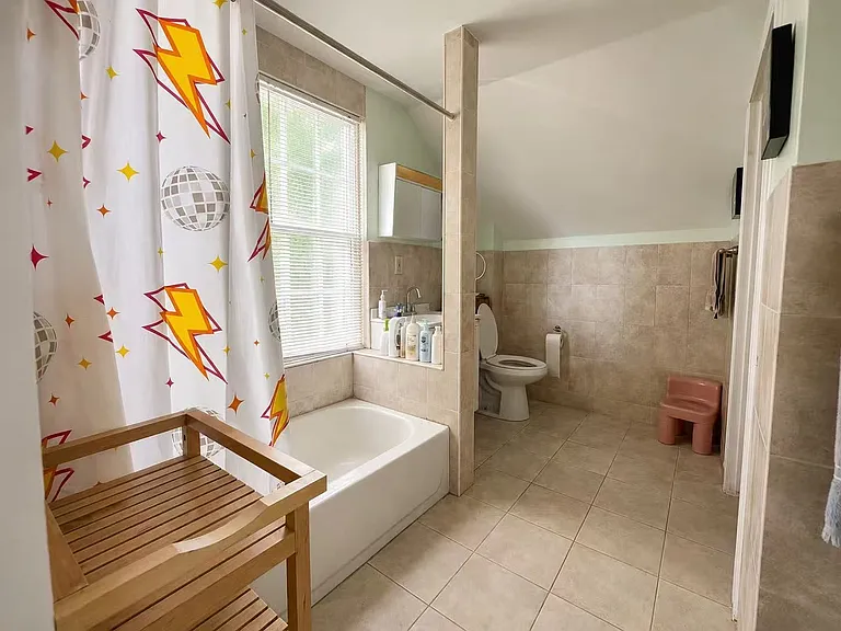 157 Durham Ave — Photo 10