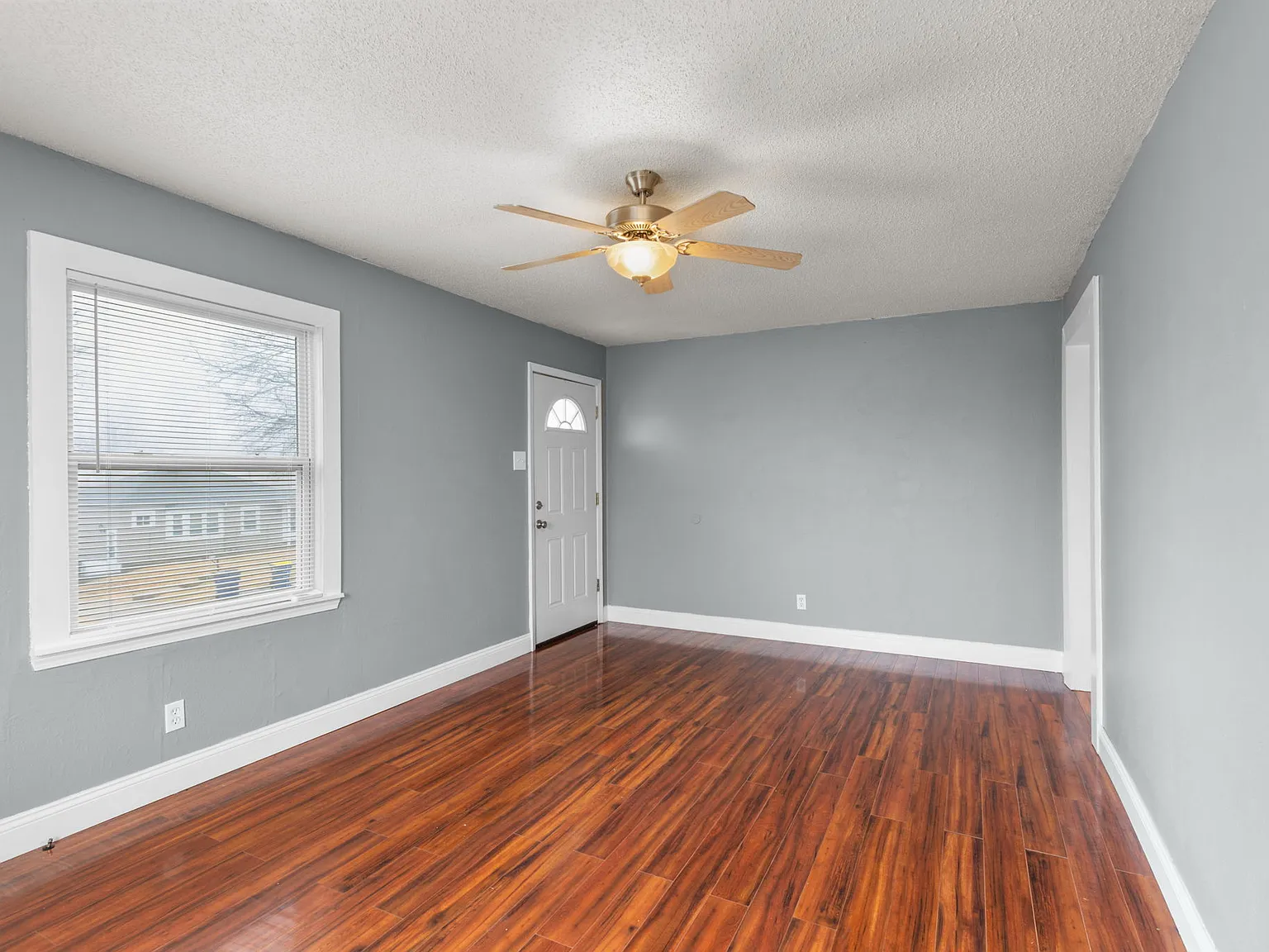2 bed, 792 sqft, $1,250 — Photo 3