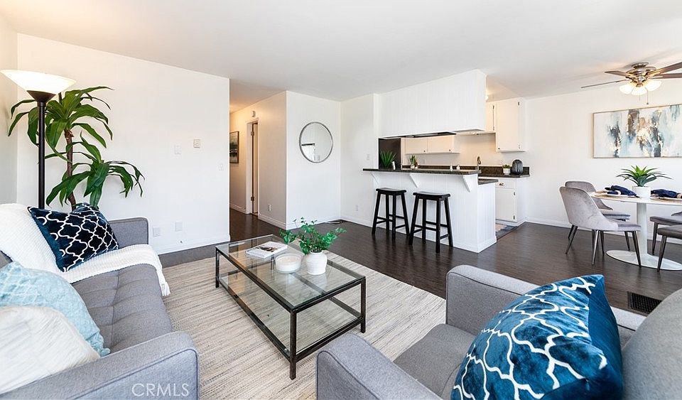 1st image of 1720 Ardmore Ave APT 212