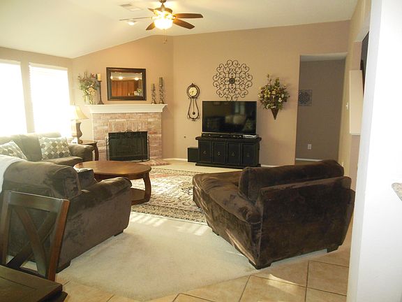 3rd image of 6121 Shad Dr