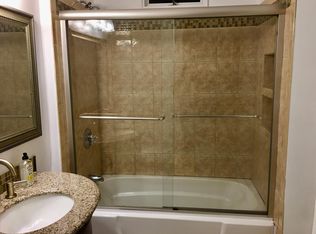 154 Greenwood St #1, Worcester, MA 01607