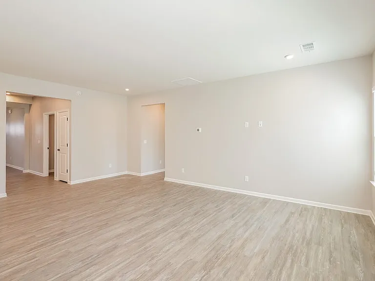 9721 Katz Ln — Photo 4