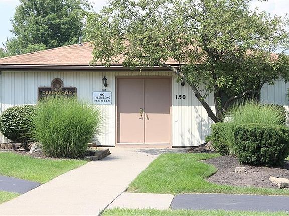 5th image of 21 Coolbrook Ct #B