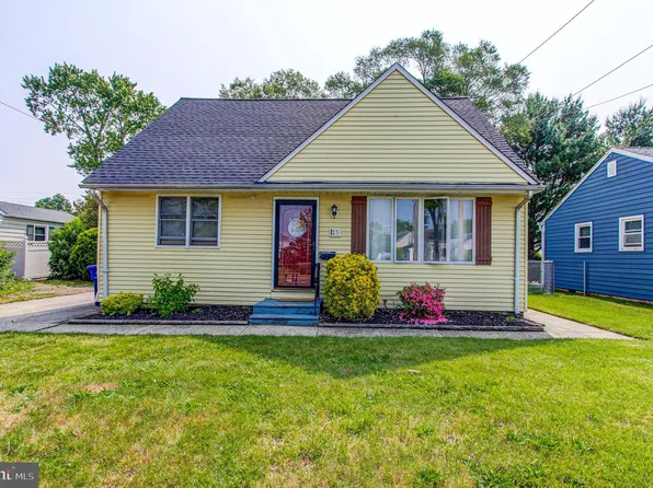 23 Gainor Ave, Maple Shade, NJ 08052