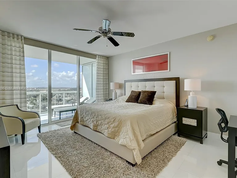 1 N Ocean Blvd #1411 — Photo 12