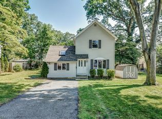 170 Flemington Dr, Parsippany, NJ 07054