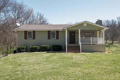 1150 Waller Rd Photo 1
