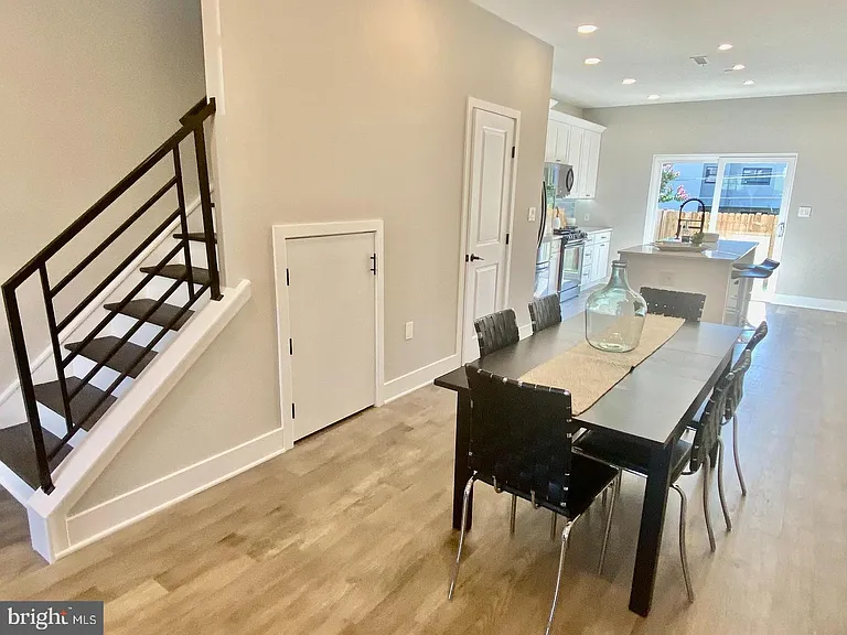 4630 Canton St — Photo 11