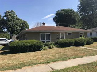 340 W Walnut St, Argos, IN 46501