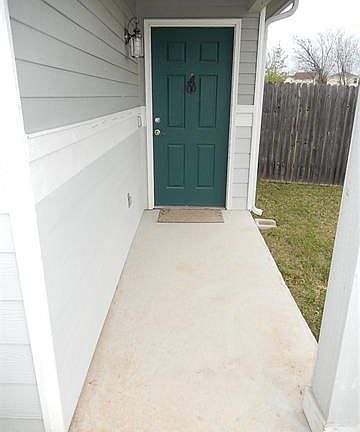 3rd image of 13316 Guarnere Dr