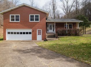 213 Mulberry Ave, Pomeroy, OH 45769