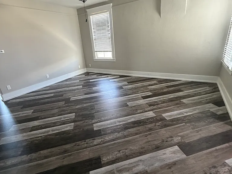 1241 Broadway Ave #A — Photo 8