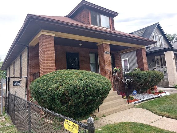 3rd image of 9765 S Winston Ave