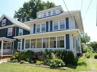 17 Waverly Pl, Red Bank, NJ 07701