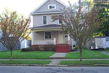 1st image of 614 W Oak St