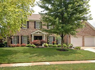 13057 Lansdowne Dr, Fishers, IN 46038