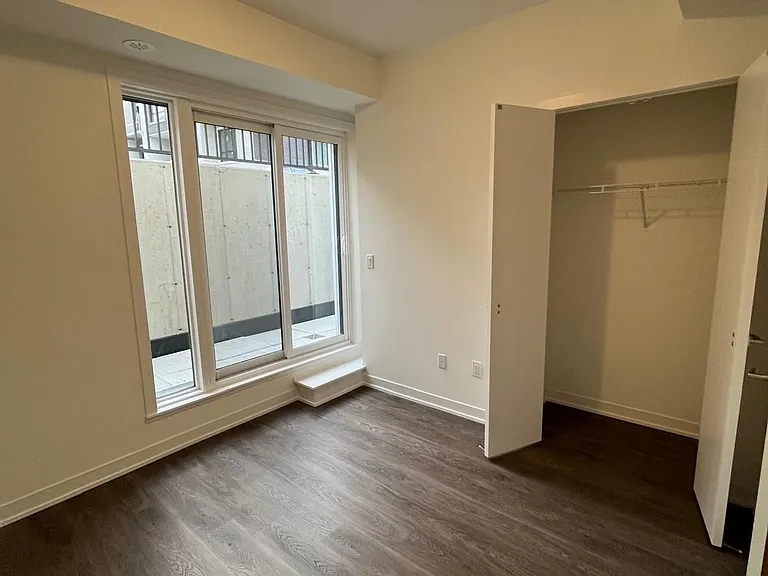 10 David Eyer Rd #1209 — Photo 3
