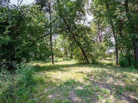 2nd image of L452 Canal St Lot 452