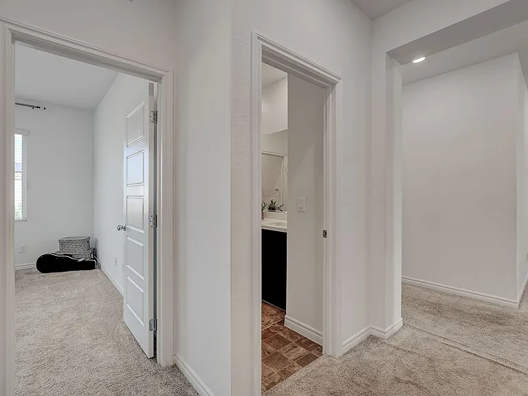 7069 Range Valley St — Photo 41