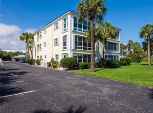 1441 Ocean Dr APT 205, Vero Beach, FL 32963