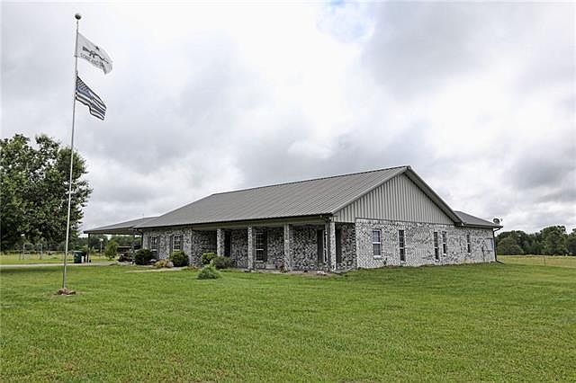 1st image of 643 County Road 1425