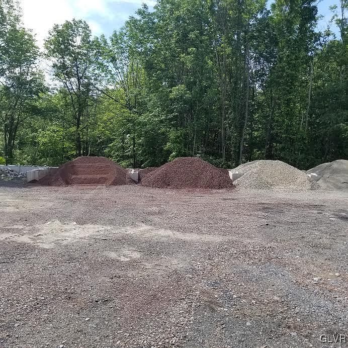 1st image of 59 Lake Minsi Dr