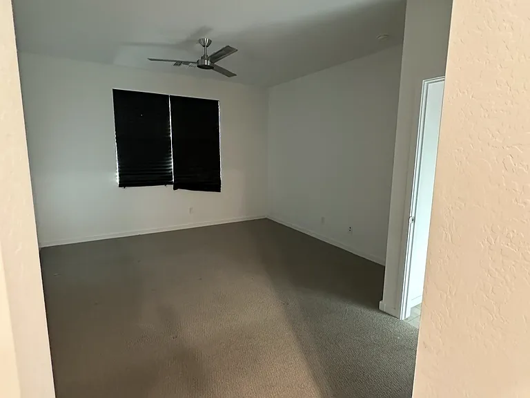 22465 W Sonora St — Photo 9