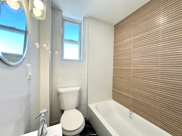 12 Grant Avenue 12B image 3 of 9
