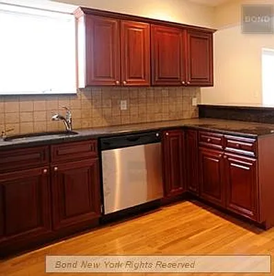 Sold by Bond New York | media 11